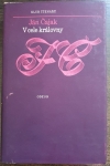 V cele královny